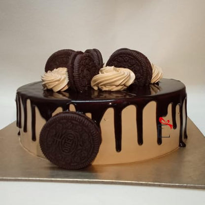 EG2i Chocolate Oreo 500 Gram Cake for Birthday, Fresh Cake for Anniversary, Valentine, Christmas, Mother's Day - 500 Gram, (Express Delivery, Same Day Delivery)